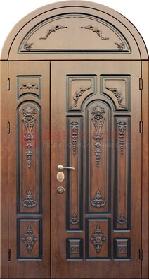 Арочная железная дверь с виноритом и узором ДА-36 в Саратове