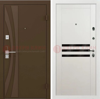 Стальная коричневая дверь с МДФ панелями ДМ-293 в Железнодорожном